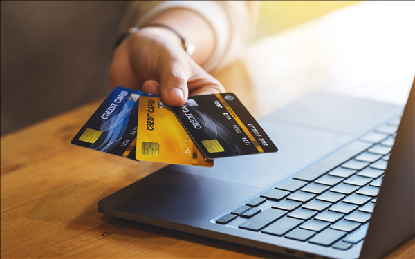 Abrechnung bei Kartenzahlungen – Wie erfolgt die Belastung