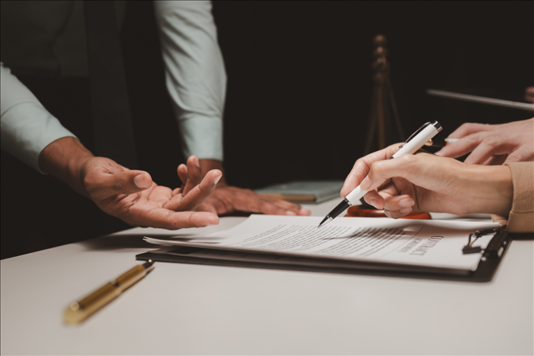 Vertrag – Was ist das und welche Bedeutung hat er im Zahlungsverkehr